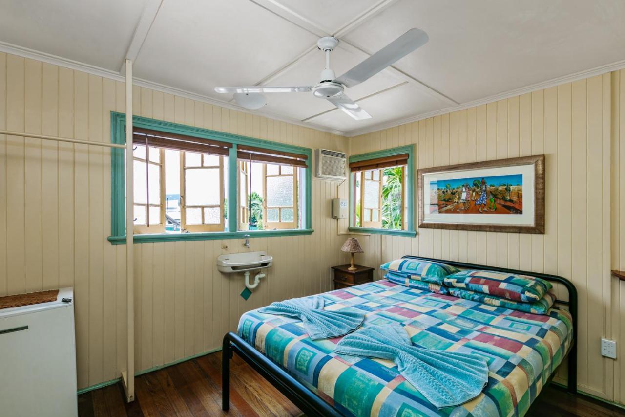 Tropic Days Boutique Hostel Cairns Exterior foto